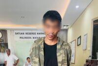 1754564791975-pengedar-sabu-ditangkap-1754561208350_169