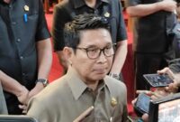 1755085065760-bupati-badung-i-wayan-adi-arnawa-usai-rapat-paripurna-di-dprd-badung-senin-2872025-foto-agus-ekadetikbali-1753715754510_169