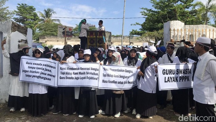 1758195168761-demo-di-bima-1758185312687_169