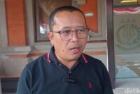 1758281738362-kasipenkum-kejati-bali-putu-agus-eka-sabana-putra-saat-konferensi-pers-di-kantornya-jumat-1992025-1758271456170_169