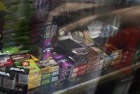 1758367607384-tarif-cukai-rokok-tinggi-1758355665461_43