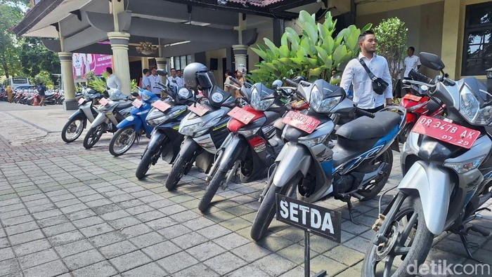 1758648641024-kendaraan-dinas-1758638347593_169