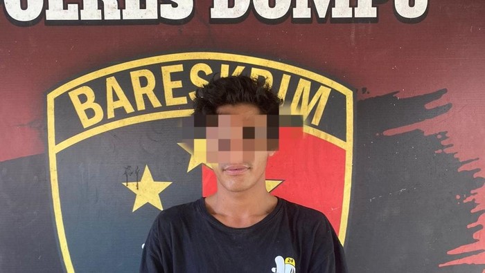 1758734908692-pelaku-perampasan-hp-1758729160470_169