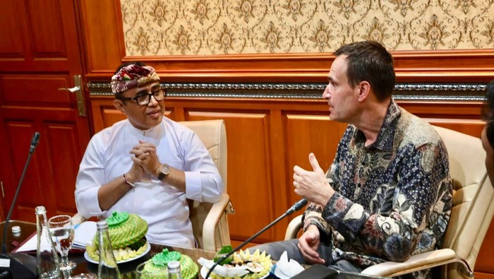 1758734996517-walkot-denpasar-dubes-finlandia-1758717235336_169