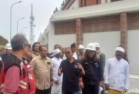 1758994316020-gubernur-bali-wayan-koster-meninjau-pembangunan-turyapada-tower-di-desa-adat-amertha-sari-kecamatan-sukasada-buleleng-pada-sab-1758971333242_169