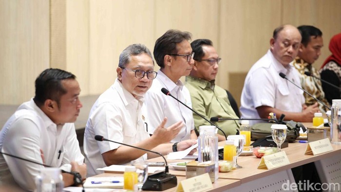 1759085483015-marak-keracunan-mbg-evaluasi-sppg-dan-standar-higienis-jadi-prioritas-1759055166070_169