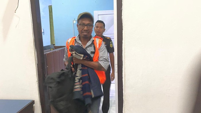 1759210579877-korupsi-proyek-jalan-1759196580351_169