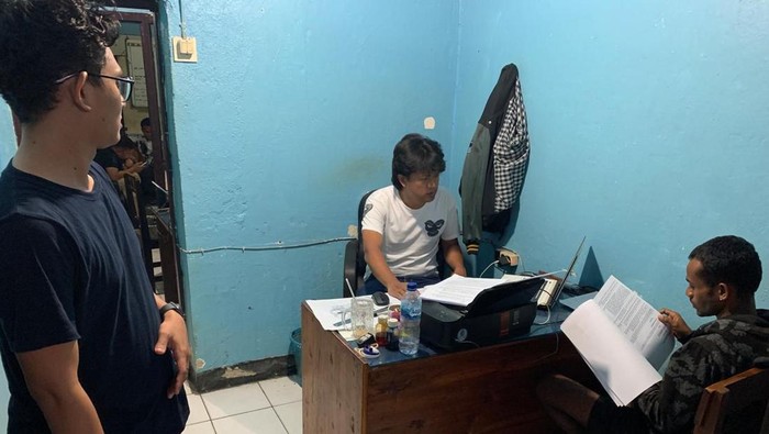 1759232138358-salah-satu-pelaku-pengeroyokan-pekerja-proyek-jalan-sabuk-merah-di-desa-sadi-kecamatan-tasifeto-timur-kabupaten-belu-ntt-diper-1759224806165_169