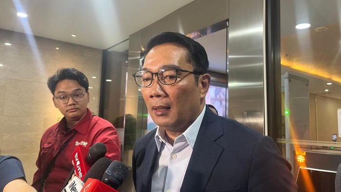 1759339765476-ridwan-kamil-di-bareskrim-polri-1756381725098_169