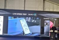 1759512547674-live-speed-test-saat-peluncuran-wi-fi-7-di-smpn-15-denpasar-jumat-3102025-karsiani-putridetikbali-1759491015860_169