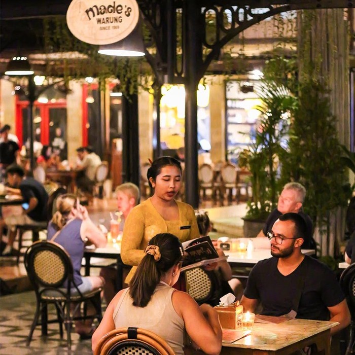 1759728644288-mades-warung-seminyak-bali-foto-dok-instagram-madeswarung-1759717771680_11