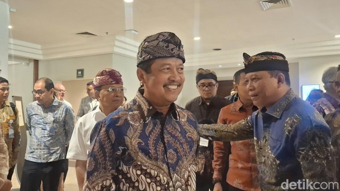 1759750164102-sakti-wahyu-trenggono-mentri-perikanan-dan-kelautan-di-acara-pembukaan-commission-for-the-conservation-of-southern-bluefin-tun-1759748295288_169