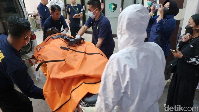 1759815562258-ponpes-al-khoziny-ambruk-1759756594996_169