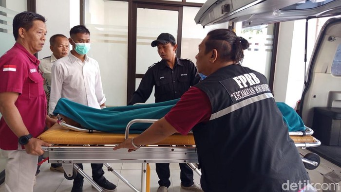 1759988039066-korban-tewas-miras-oplosan-magelang-1759979286999_169