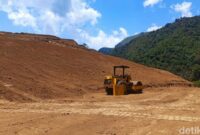 1760376584838-salah-satu-laan-di-sembalun-lombok-timur-ntb-yang-diduga-akan-dibangun-penginapan-rabu-2492025-foto-sanusi-ardi-wdetikbali-1758763464219_169