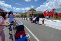 1760549643354-wisatawan-di-bandara-i-gusti-ngurah-rai-bali-4_169