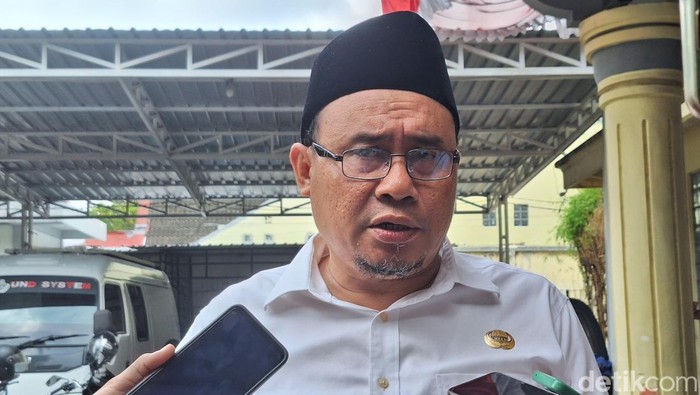 1760570264353-kepala-kemenag-kota-mataram-hamdun-foto-nathea-citradetikbali-1760520031271_169