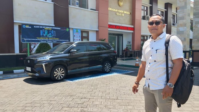 1760722167874-kuasa-hukum-sr-made-indra-andita-mendatangi-pn-singaraja-beberapa-waktu-lalu-dok-pribadi-made-indra-andita-1760705690831_169