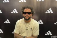 1760722237971-mantan-pemain-real-madrid-dan-timnas-brasil-marcelo-vieira-saat-meet-and-great-bersama-para-fans-di-salah-satu-mal-di-kuta-bad-1760692568325_169