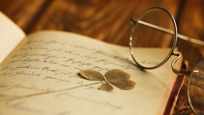 1760765402864-ilustrasi-puisi-cinta_169