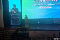 1760786716554-menteri-umkm-manan-abdurrahman-saat-menyampaikan-pidato-di-acara-hari-asuransi-2025-di-nusa-dua-badung-sabtu-18102025-1760783720342_169