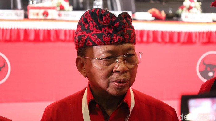 1760808472984-ketua-dpd-pdip-bali-wayan-koster-seusai-konferensi-daerah-konferda-pdi-perjuangan-bali-badung-sabtu-18102025-1760789776233_169