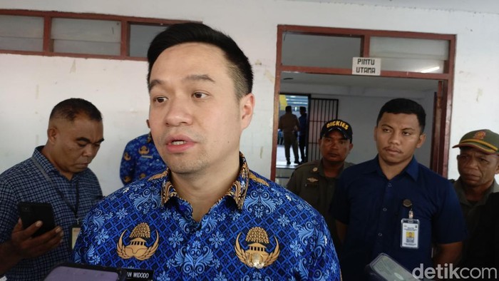 1760938434148-wali-kota-kupang-christian-widodo-foto-simon-sellydetikbali-1760934386487_169