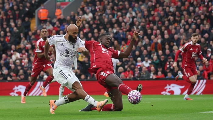 1760938669236-liverpool-manchester-united-bryan-mbeumo-1760891008514_169