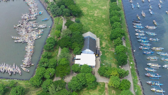 1760981359649-minapolitan-pelabuhan-muncar-2_169