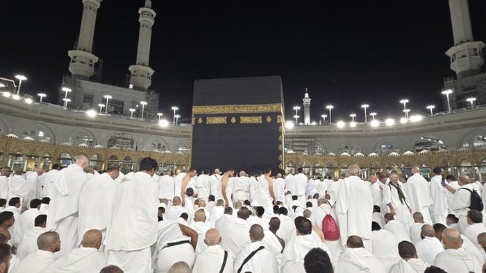 1761305583646-ilustrasi-ibadah-haji-1747884284412_169