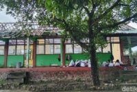 1761305755591-sekolah-rusak-1745421271137_169