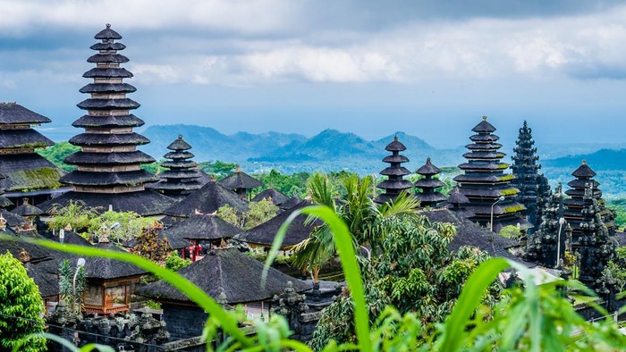 1761520532853-ilustrasi-bali_169