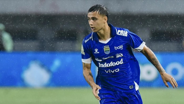 1761564715283-eliano-reijnders-1757676535308_169