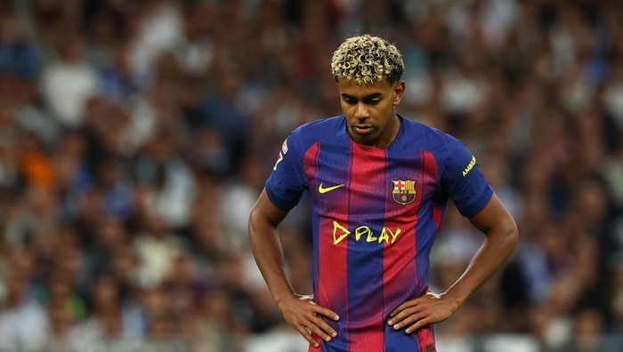 1761716124946-soccer-spain-rma-bar-1761575365533_169