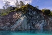 1761716247602-telaga-biru-tubu-di-kabupaten-timor-tengah-utara-ntt-tangkap-layar-google-mapspalbeno2024-1761641527864