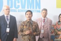 1761737579063-wakil-menteri-kesehatan-dante-saksono-harbuwono-menyampaikan-keterangan-di-kegiatan-26th-developing-countries-vaccine-manufact-1761728427209_169