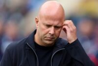 1761759062789-arne-slot-1759140103436_43