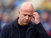 1761759062789-arne-slot-1759140103436_43