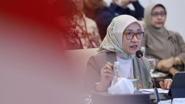 1761824088806-menpan-rb-rini-widyantini-1755744674116_169