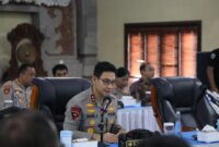 1761931763080-kapolda-bali-irjen-daniel-adityajaya-saat-membuka-pembinaan-komunitas-konsulat-asing-di-gedung-presisi-polda-bali-jumat-311020-1761908724194_169