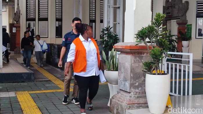 1762256008891-lungile-1762250965605_169