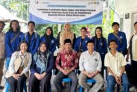 1762320619130-foto-bersama-saat-pelaksanaan-program-kosabangsa-di-desa-teniga-kecamatan-tanjung-lombok-utara-foto-kemendiktisaintek-1762313250015_169