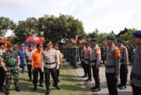 1762342405322-kapolda-bali-irjen-daniel-adityajaya-mengecek-personel-dalam-apel-kesiapan-bencana-di-mako-brimob-denpasar-rabu-5112025-dok-po-1762329019007_169