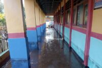 1762363869467-sekolah-di-bima-ntb-yang-terendam-banjir-pada-rabu-5112025-dok-bpbd-bima-1762351968390_169