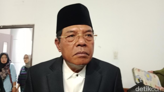 1762450280321-bupati-lombok-timur-1761231633422_169