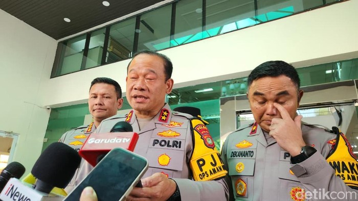 1762515199586-kapolda-metro-jaya-irjen-asep-edi-1762502750174_169