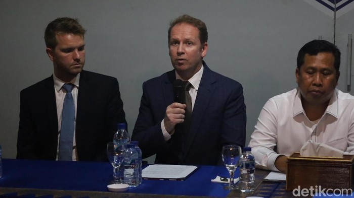 1762515226612-mathew-downing-1762504102674_169