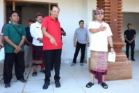 1762601281108-wali-kota-denpasar-i-gusti-ngurah-jaya-negara-saat-meninjau-progres-pembangunan-rumah-singgah-di-jalan-gatot-subroto-vi-denpas-1762587607805_169