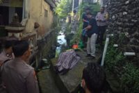 1762601299606-jasad-sukarsa-ditemukan-mengambang-di-sungai-tukad-guming-gang-sedap-malam-jalan-kecubung-desa-sumerta-denpasar-pukul-0600-wit-1762585381155_169