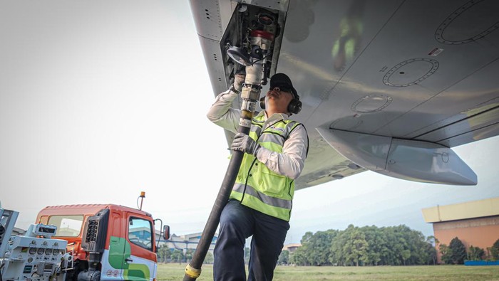 1762688027912-ilustrasi-pengisian-avtur_169